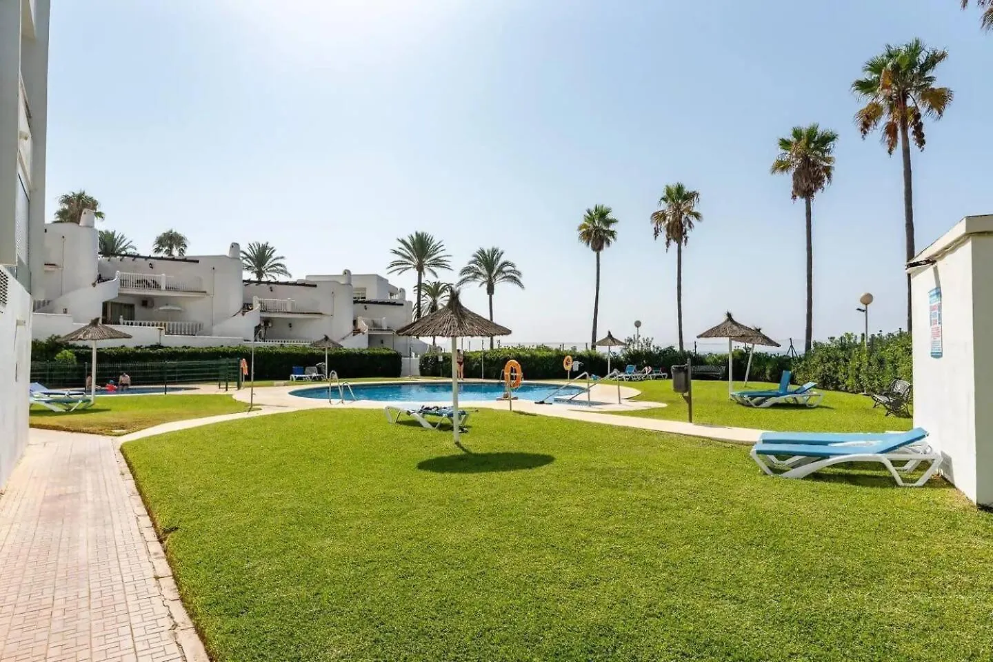 Cyv Sea Sun And Pool Combined Apartment Marbella 0*,  Spain