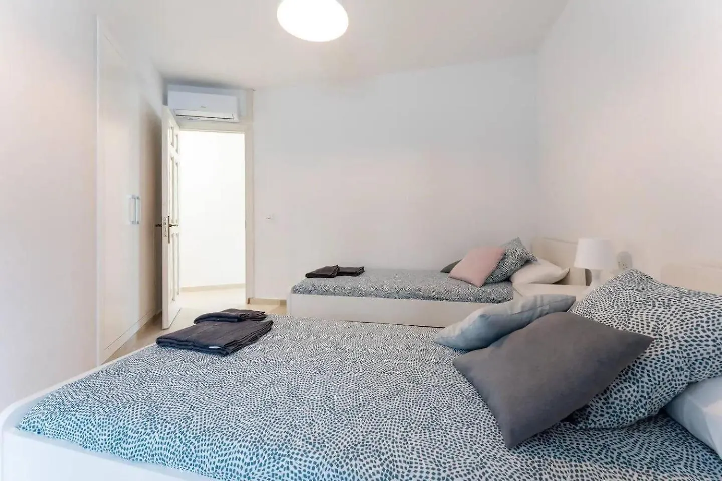 Cyv Sea Sun And Pool Combined Apartment Marbella